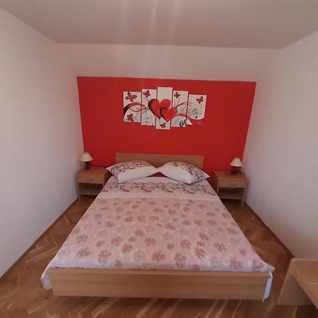 Apartments Diana Vinisce Marina Chambre photo