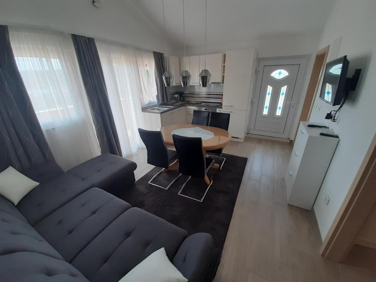 Apartments Diana Vinisce Marina Chambre photo