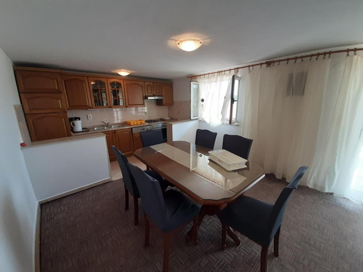 Apartments Diana Vinisce Marina Chambre photo