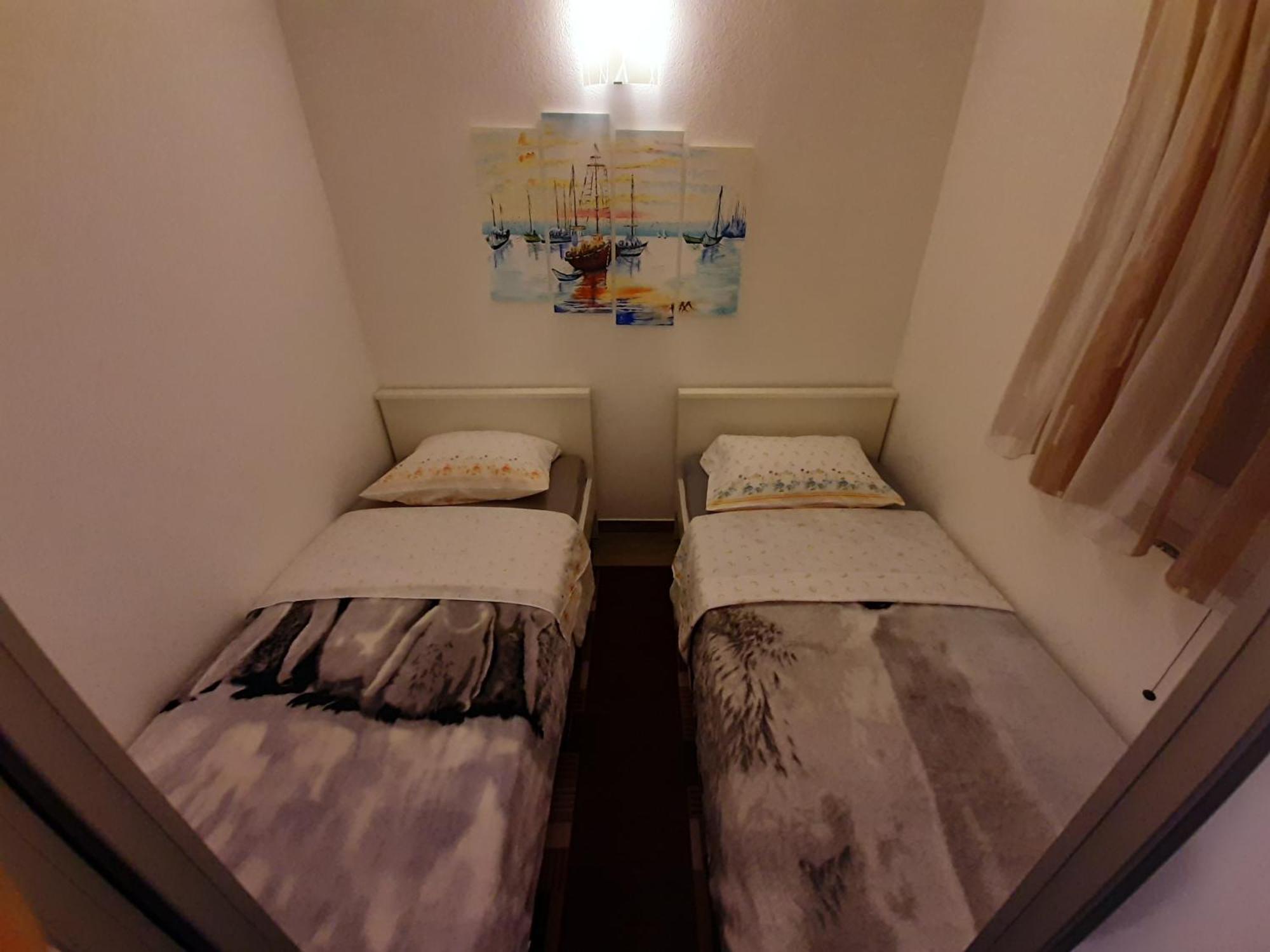 Apartments Diana Vinisce Marina Extérieur photo