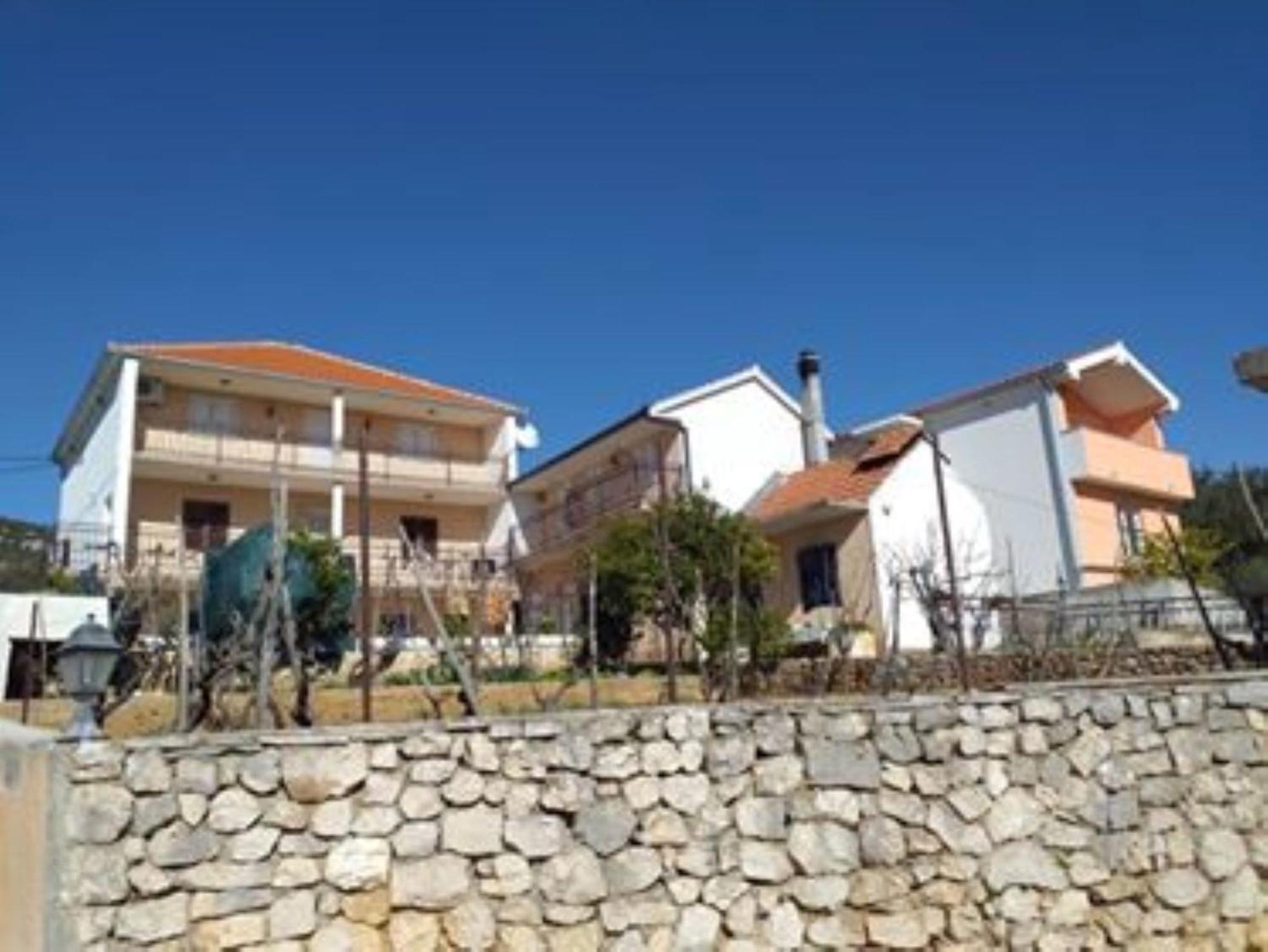 Apartments Diana Vinisce Marina Chambre photo